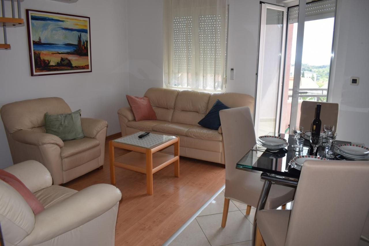 Esperanza Apartment Пула Экстерьер фото